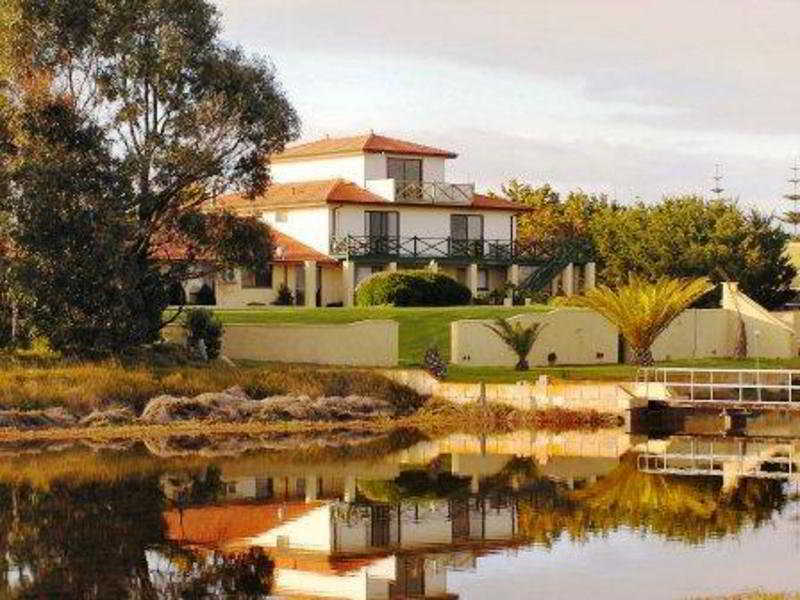 Martin Fields Beach Retreat Busselton Exterior foto